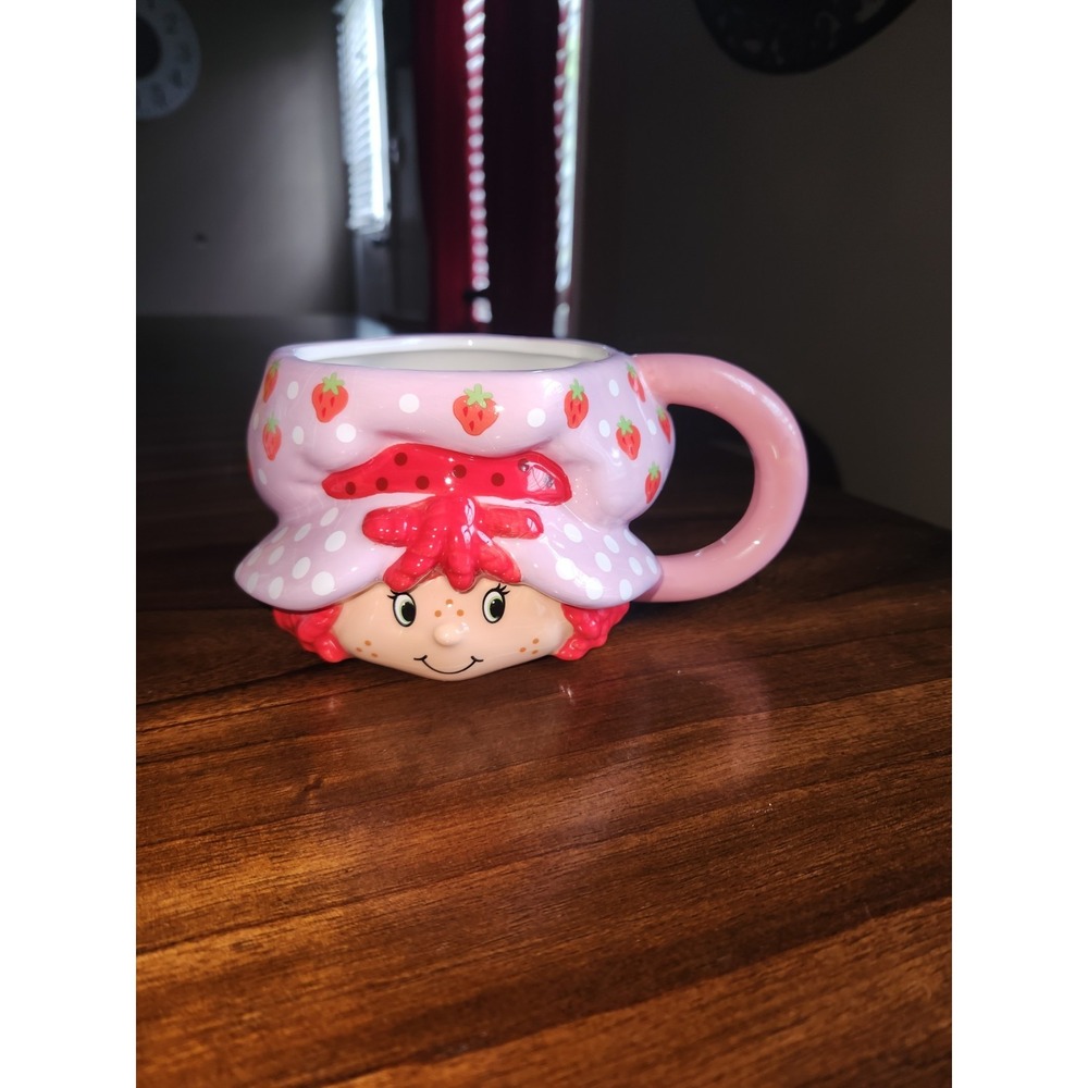 Pink Figural Hand Painted Strawberry Shortcake Girl Ceramic Coffee Mug Large